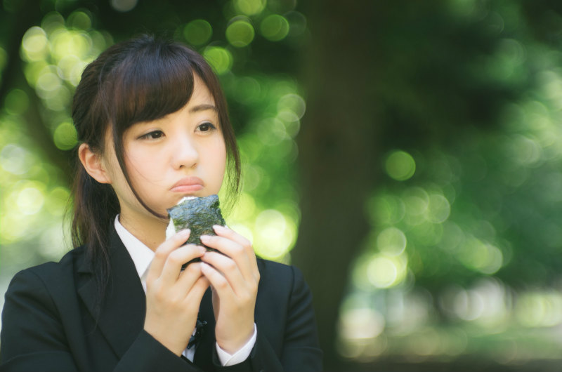 就活中の女子学生